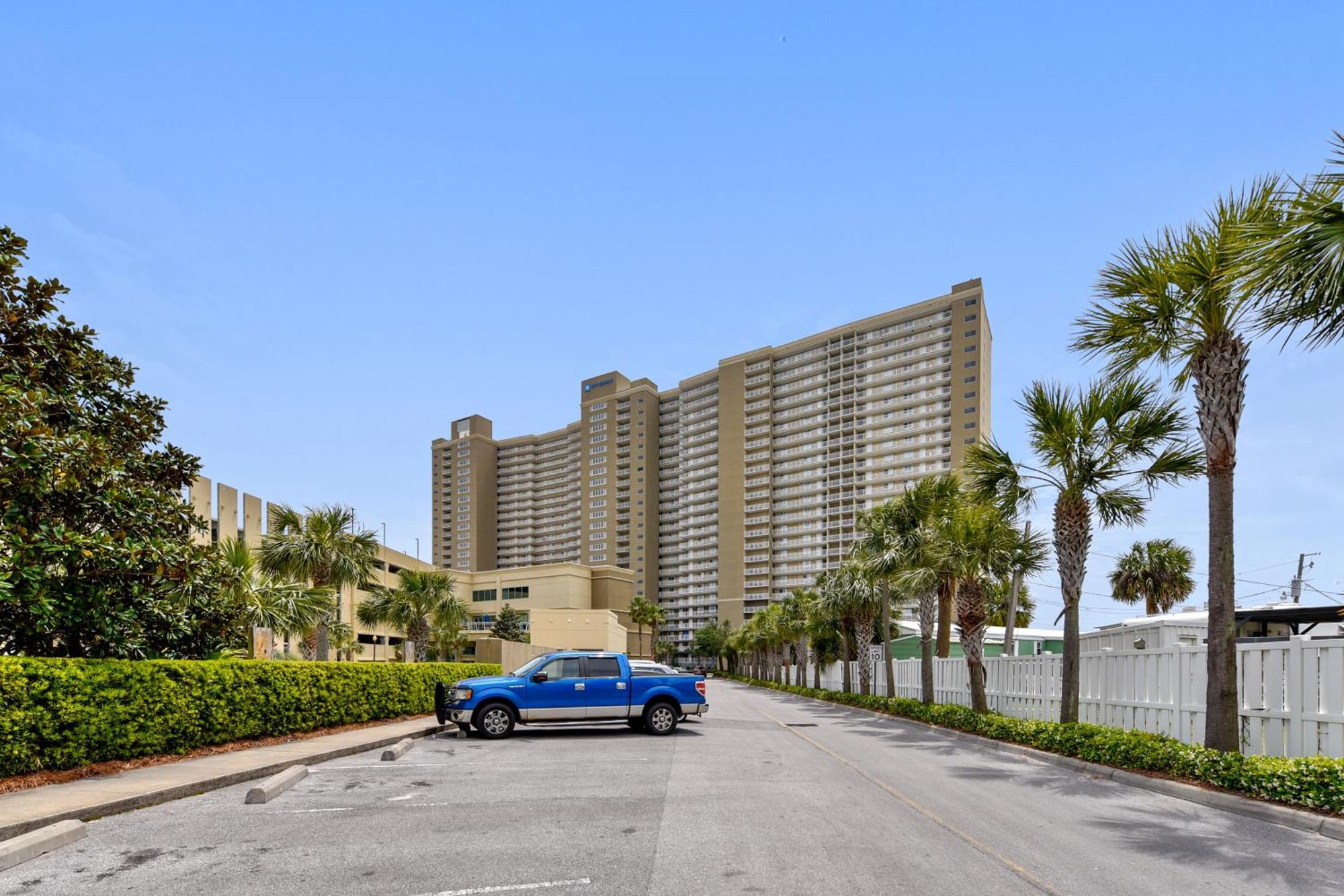 Emerald Beach #1330 By Book That Condo Panama Stadt Exterior foto